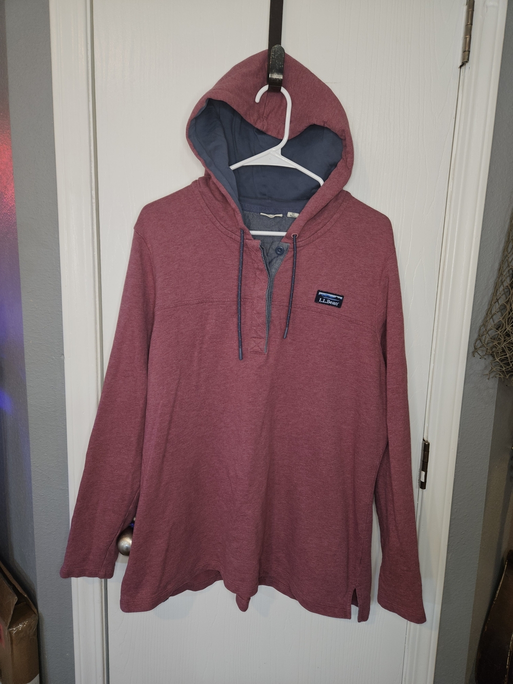 L.L. Bean Women's Pullover Hoodie in Dusty Rose with Navy Lining